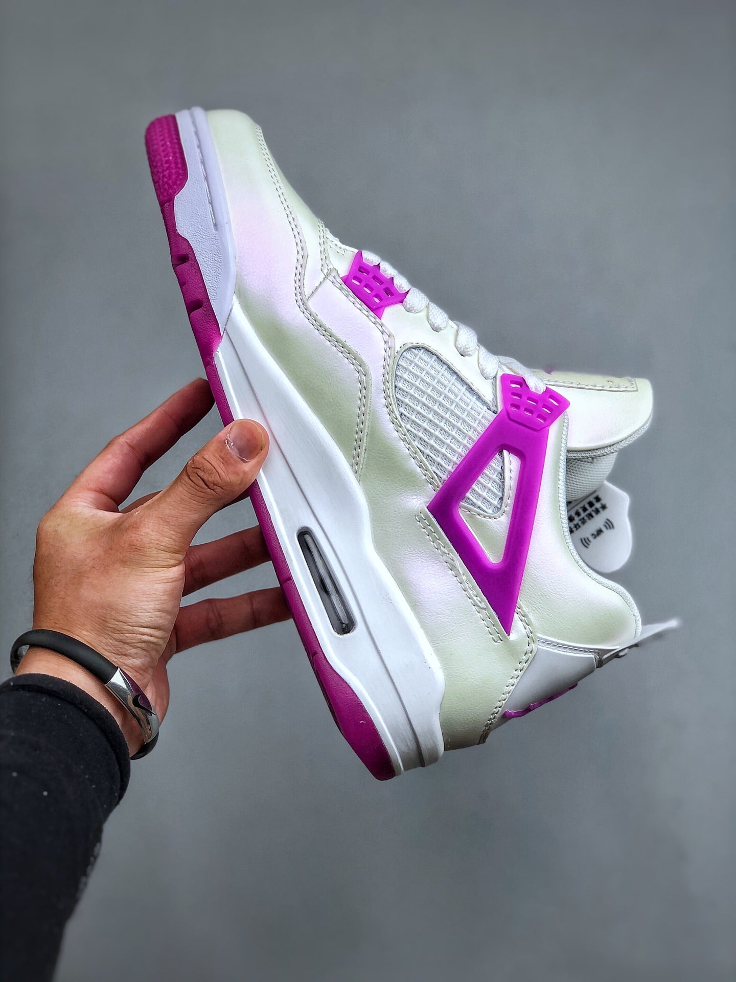 Nike Air Jordan 4 Retro "Hyper Violet"