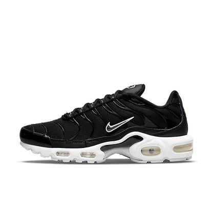 Nike Air Max Plus Black and white - Houdini