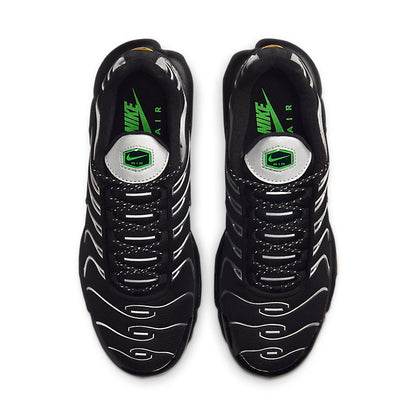 Nike Air Max Plus Noir Vert Strike Metallic Argenté