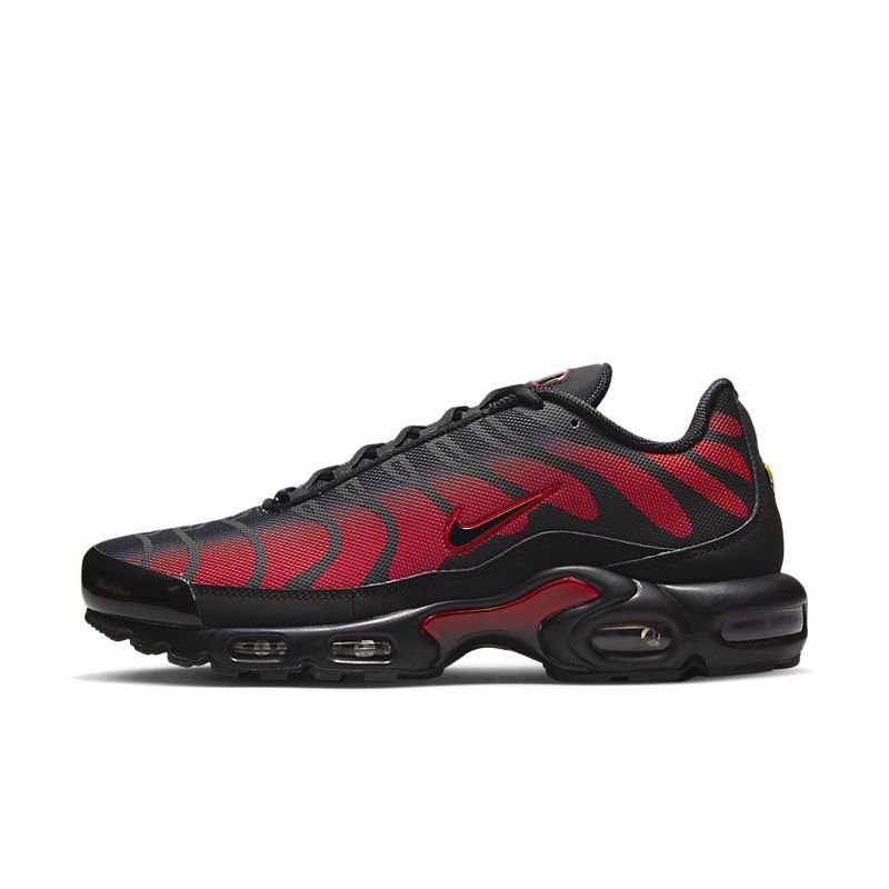 Nike Air Max Plus "Black/University Red" - Houdini