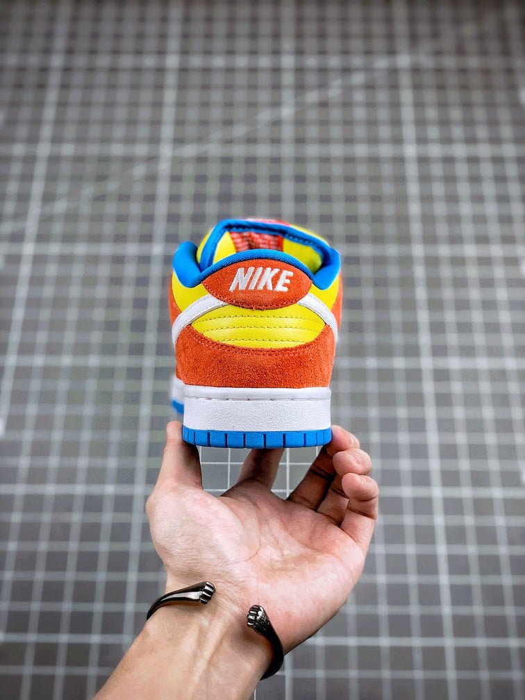 NIKE Dunk Low "The Simpsons" - Houdini