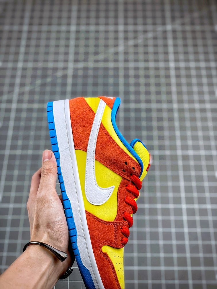 NIKE Dunk Low "The Simpsons" - Houdini