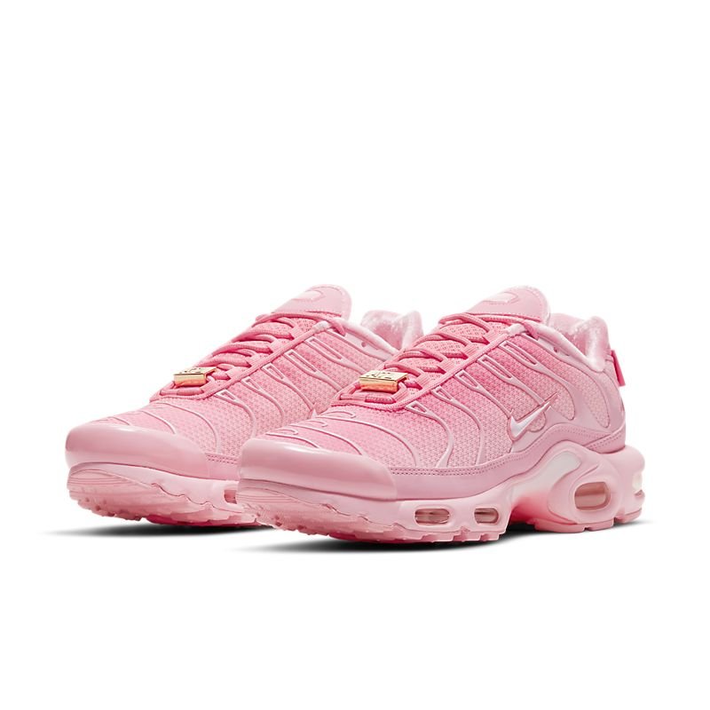 Nike Air Max Plus ATL – “Triple Pink” - Houdini