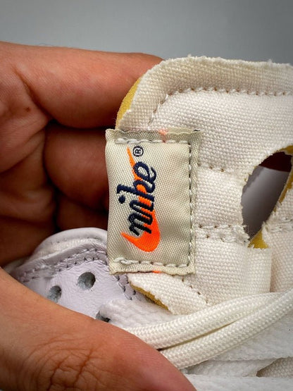 Off - White™ x NIKE SB Dunk Low "The 50" - Houdini