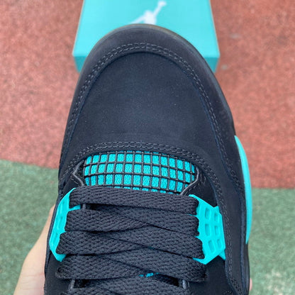 Tiffany & Co. x Air jordan 4