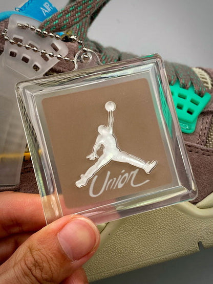 Union LA x Air Jordan 4 Retro "Taupe Haze"