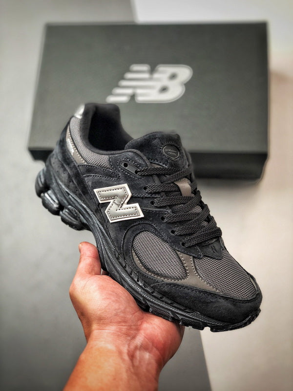New Balance 2002R BV