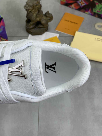LOUIS VUITTON TRAINER 54