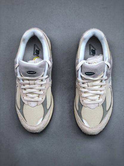 New Balance 2002R EK