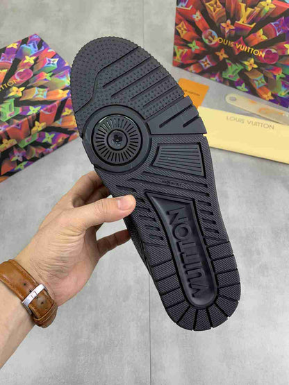 LOUIS VUITTON TRAINER 54