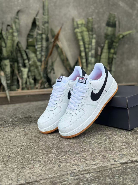 Nike Air Force 1 07 Obsidian