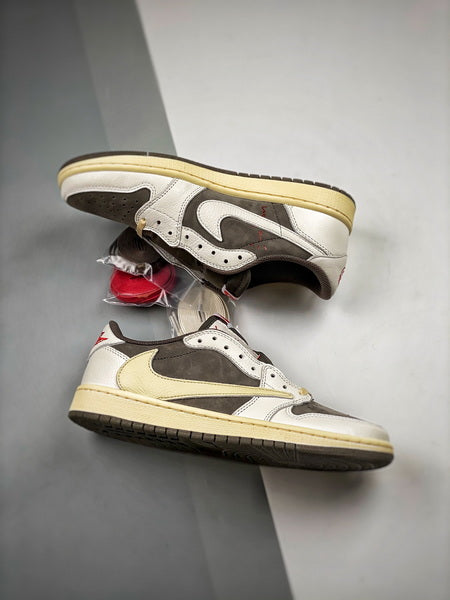 Travis Scott x Air Jordan 1 Low "Revers Mocha"