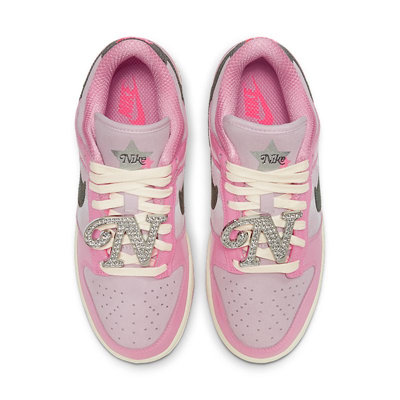 NIKE Dunk Low Barbie - Houdini