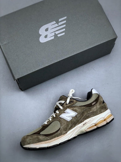 New Balance 2002R HN
