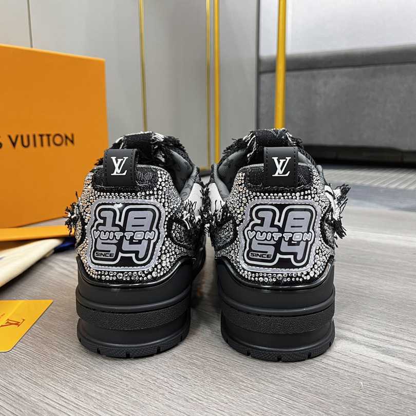 LOUIS VUITTON TRAINER 54