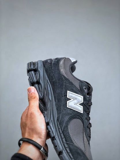 New Balance 2002R BV