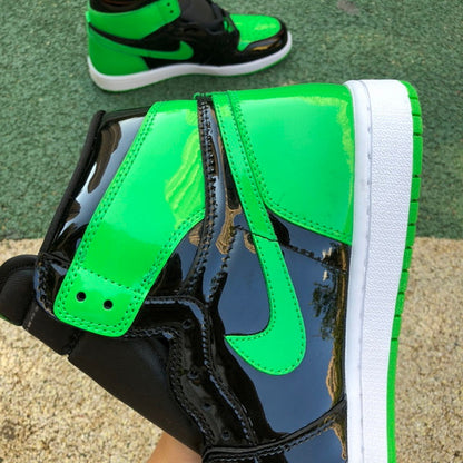 Air Jordan 1 High Pine Green
