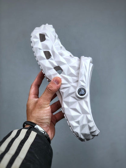 CROCS Classic Crush Marbled Clog BLANC