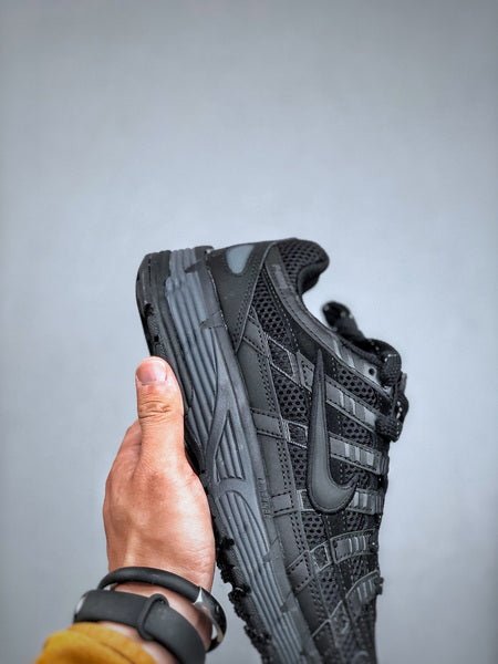 NIKE P - 6000 FULL BLACK - Houdini