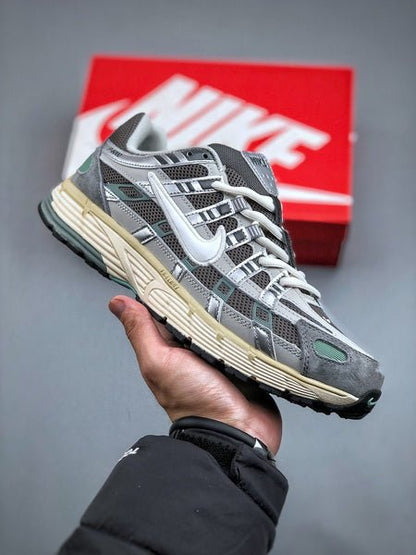 NIKE P - 6000 - Houdini