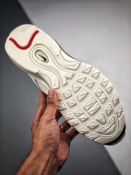NIKE Air Max 97 UNDEFEATED - Houdini