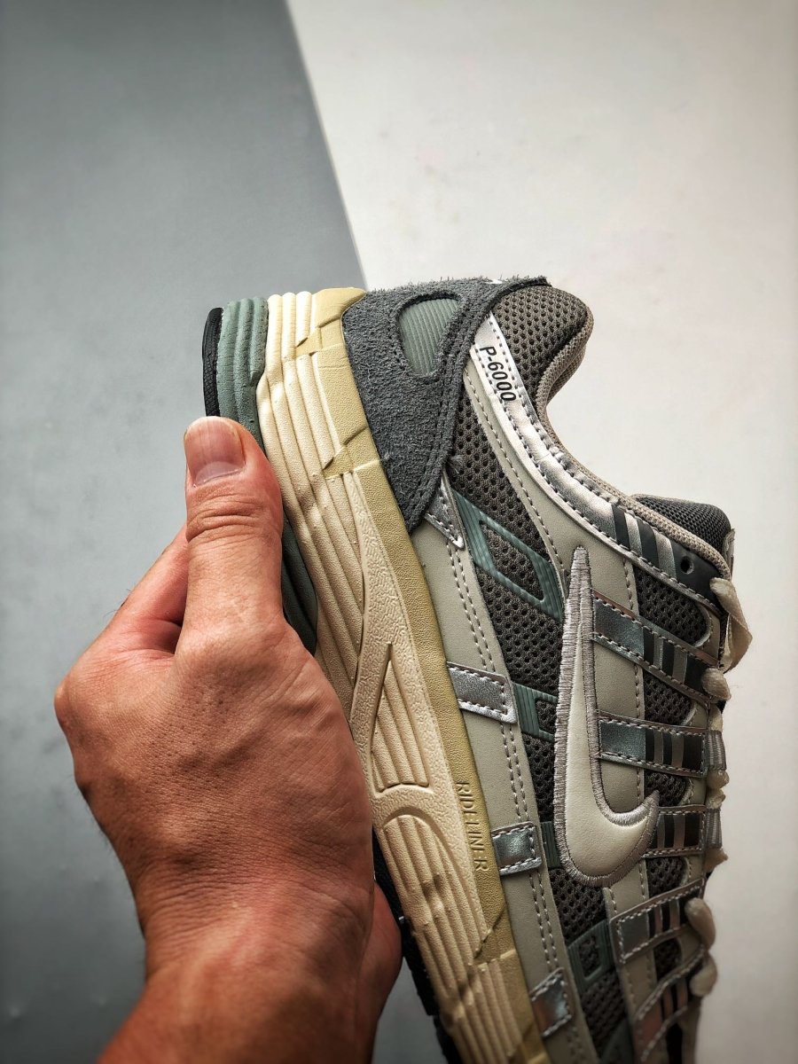 NIKE P - 6000 - Houdini