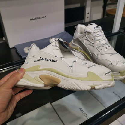 BALENCIAGA TRIPLE S x BLANC MONOGRAM