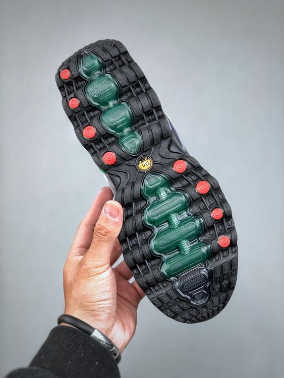 NIKE Air Max DN 8 - Houdini