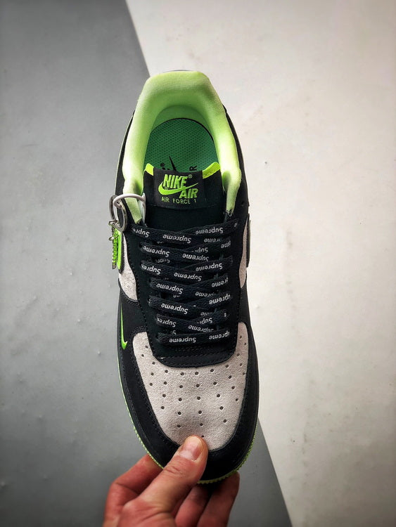 Nike Air Force 1 Low Supreme