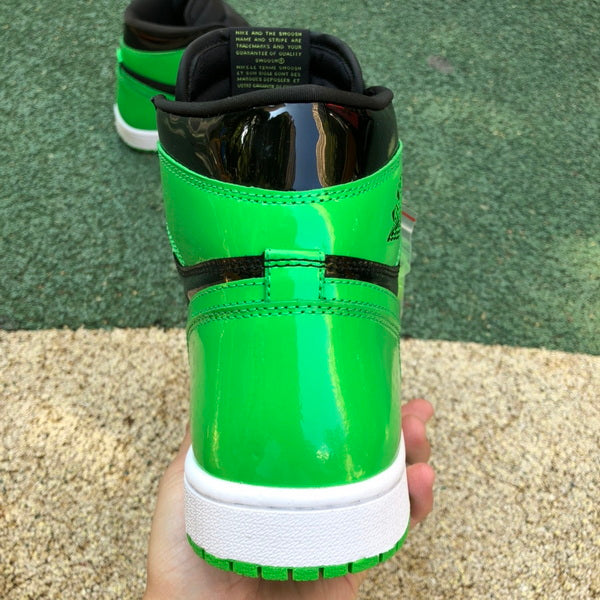 Air Jordan 1 High Pine Green