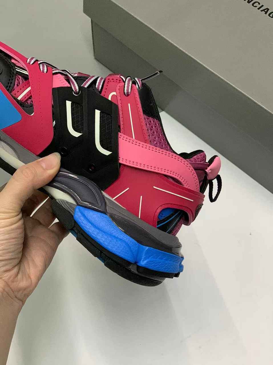 BALENCIAGA TRACK 3.0 x ROSE BLEUE