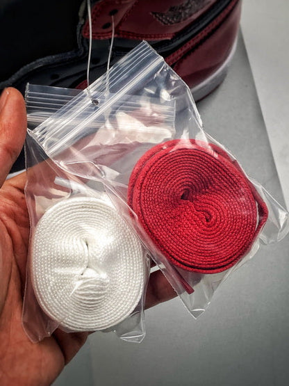 Air Jordan 1 High "Bred Banned "