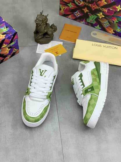 LOUIS VUITTON TRAINER 54