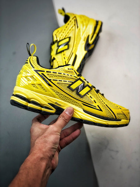 New Balance 1906 x GANNI