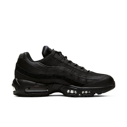 NIKE Air Max 95 triple black