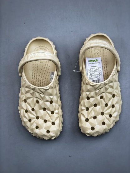 CROCS Classic Crush Marbled Clog BEIGE