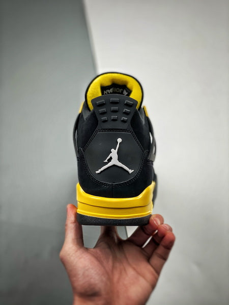 Air Jordan 4 RETRO  "Thunder"