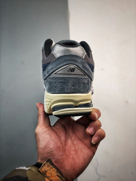 New Balance 2002R U2