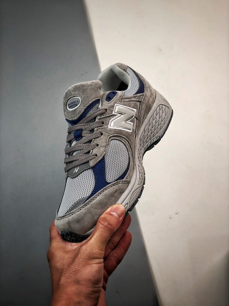 New Balance 2002R XB