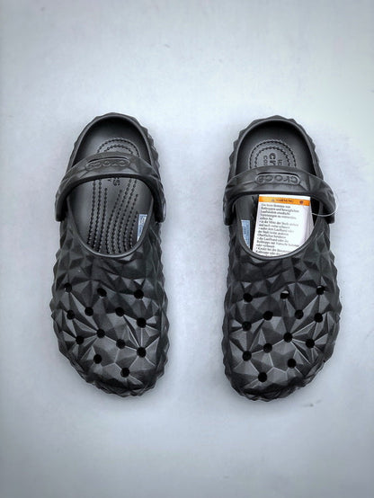 CROCS Classic Crush Marbled Clog NOIR