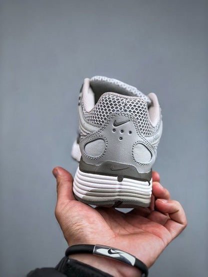 NIKE P - 6000 - Houdini