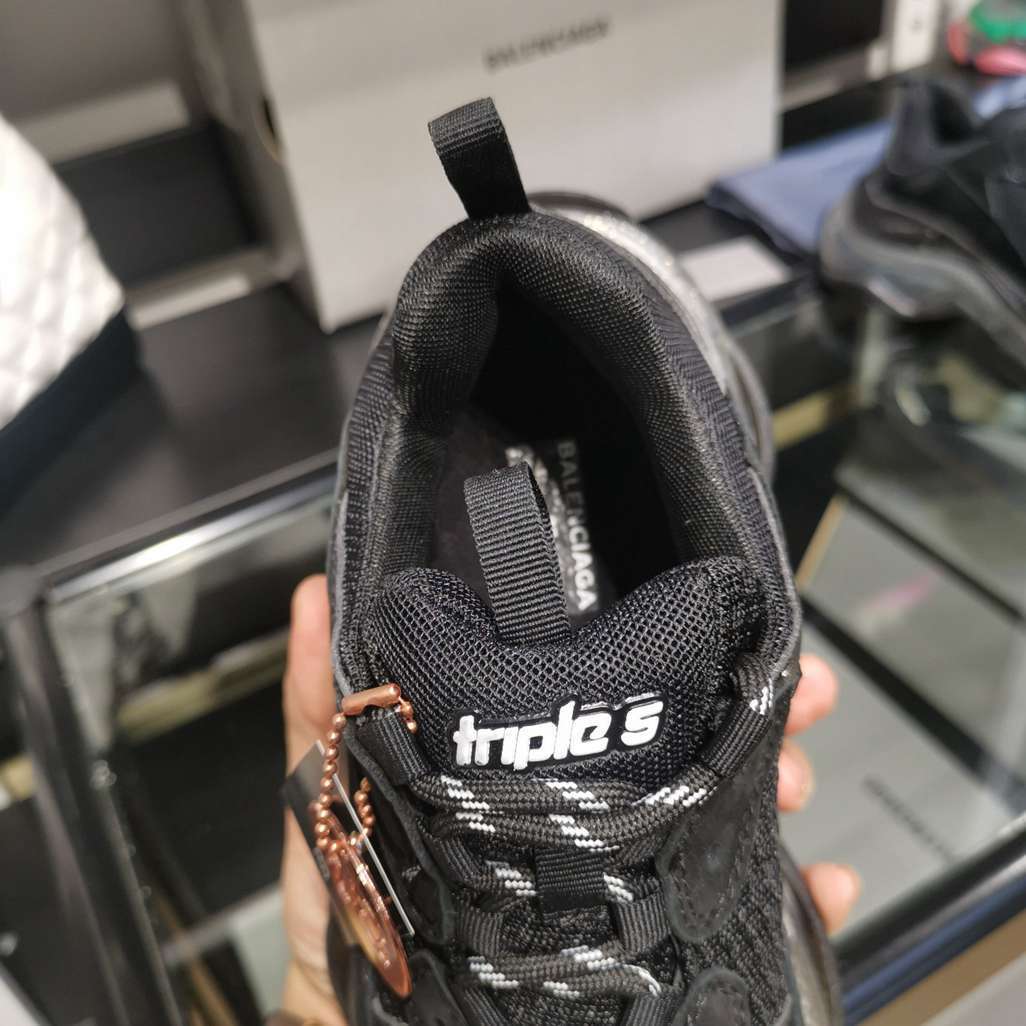BALENCIAGA TRIPLE S x NOIR GEL