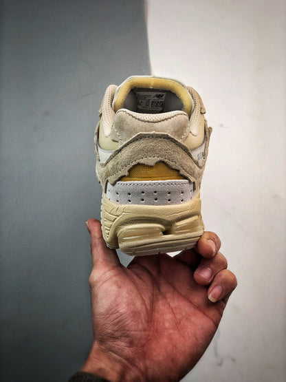 New Balance 2002R DQ