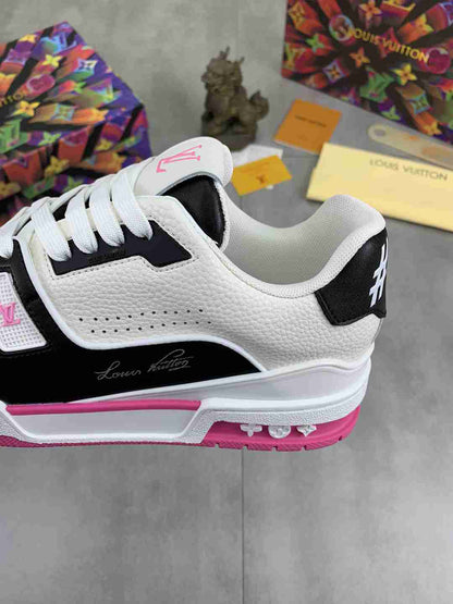 LOUIS VUITTON TRAINER 54