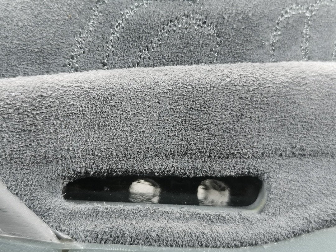 JORDAN 4 x KAWS GRIS