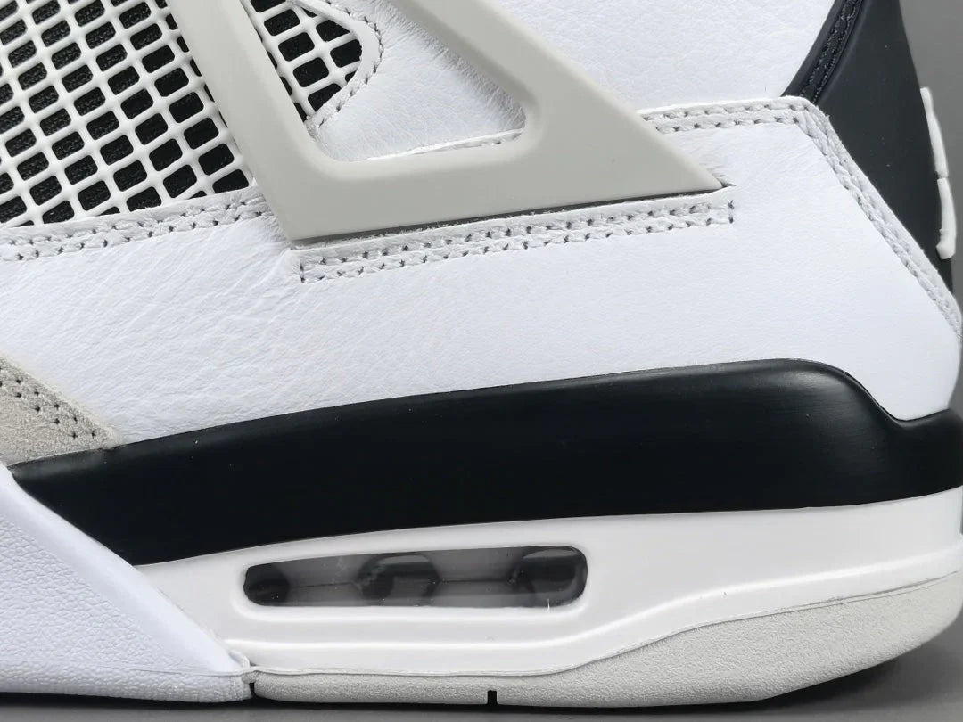 JORDAN 4 x MILITARY BLACK