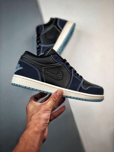 Jordan 1 Low SE Noir Dark Obsidian Snakeskin