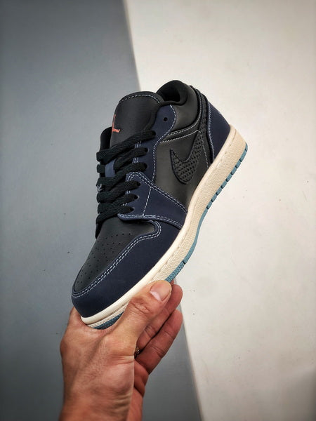 Jordan 1 Low SE Noir Dark Obsidian Snakeskin