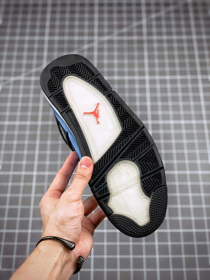 travis Scott x Air Jordan 4